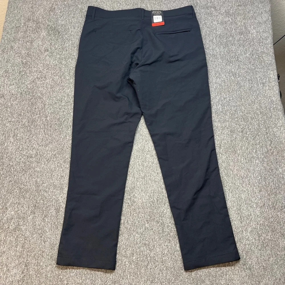 Banana Republic Mens Black Flat Front Stretch Pants Size 34x30 New With Tags